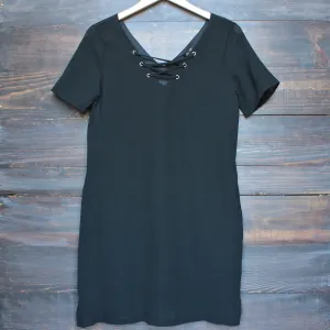 Final Sale - Dancing with the Strings Dress in Black